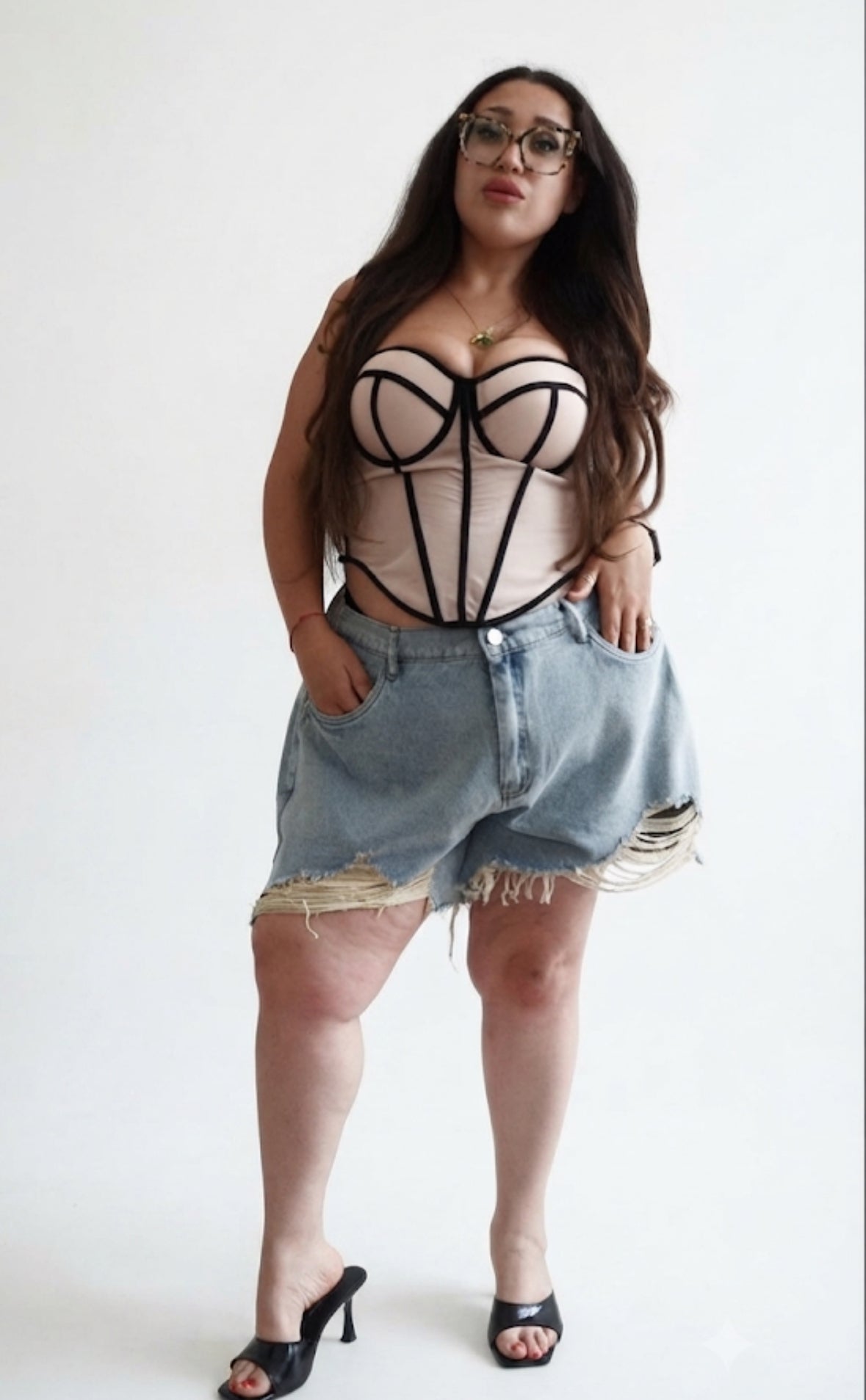 Corsetto nude