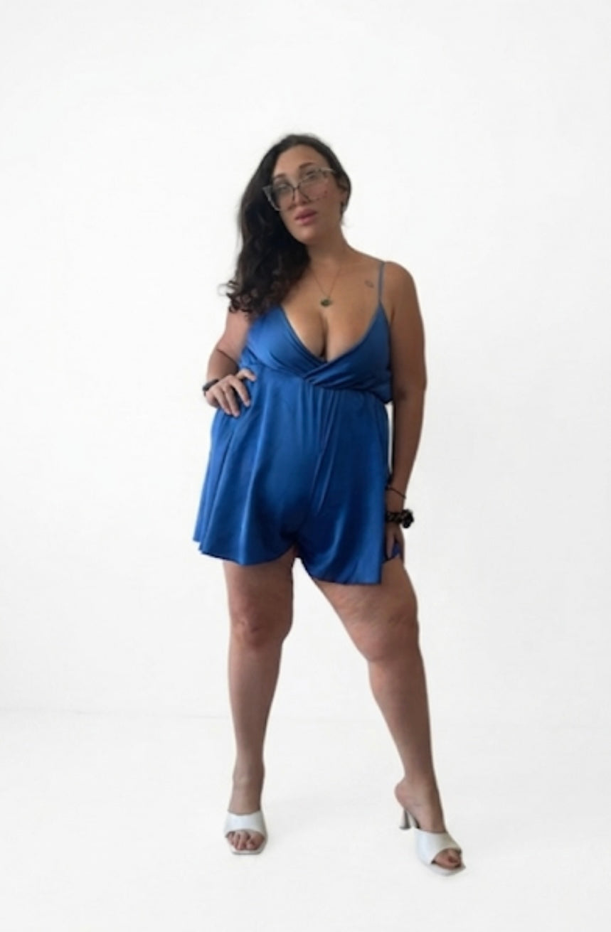 Tutina blu